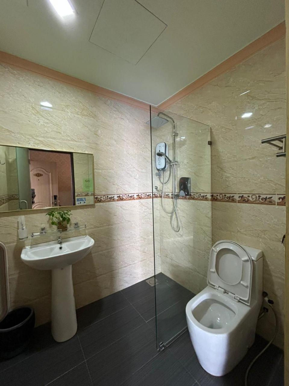 Wawasan City Inn Batu Niah Exterior photo